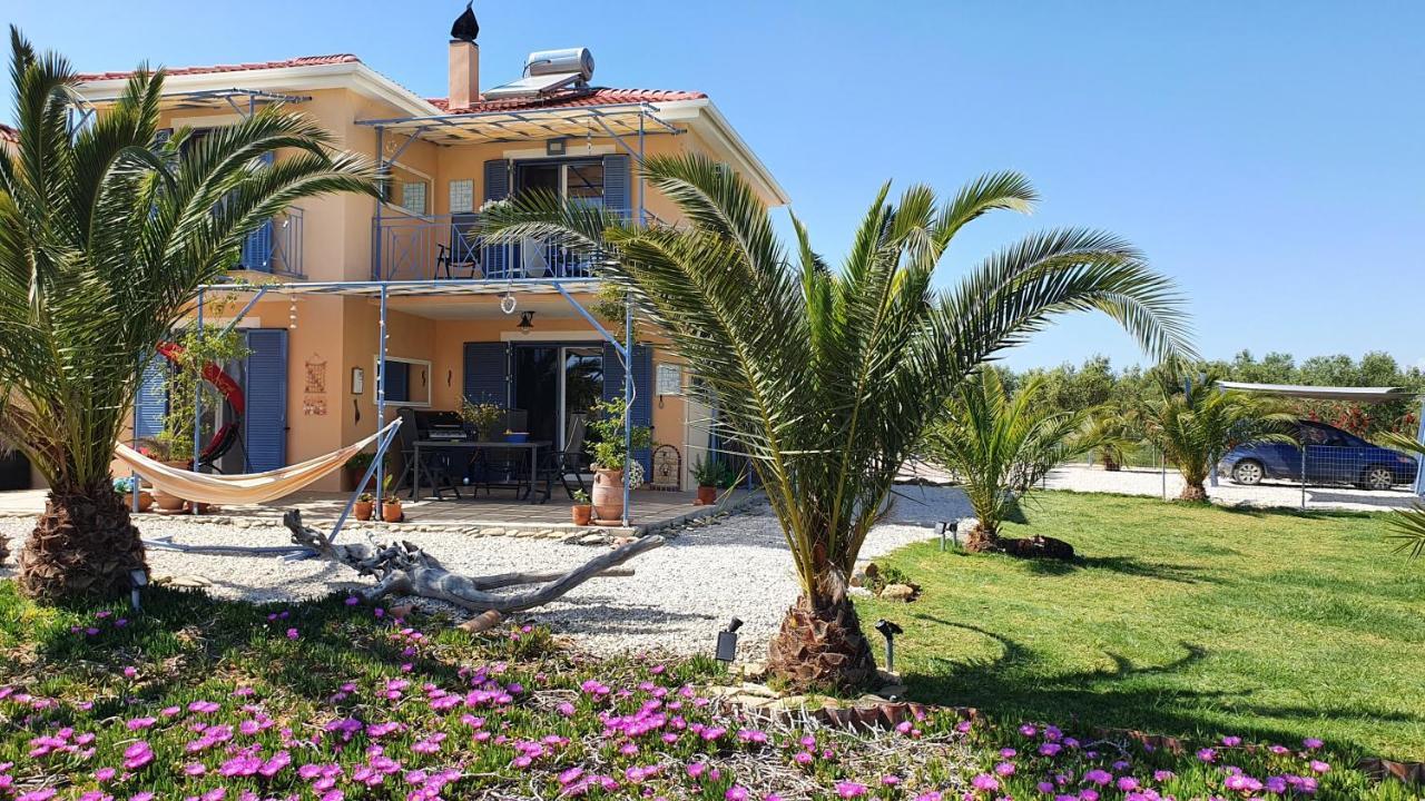 Villa Finiki Messinia Upstairs エクステリア 写真