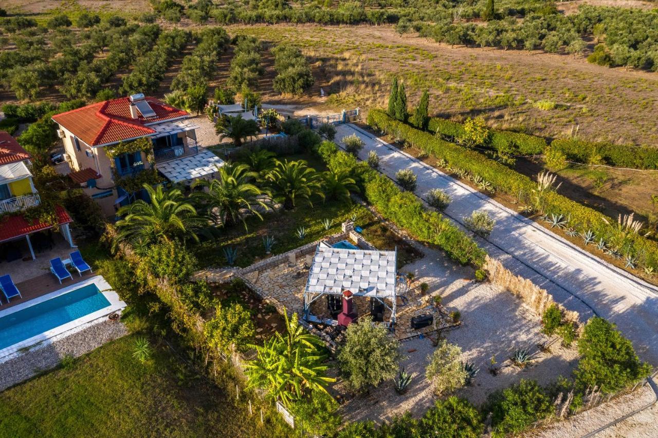 Villa Finiki Messinia Upstairs エクステリア 写真