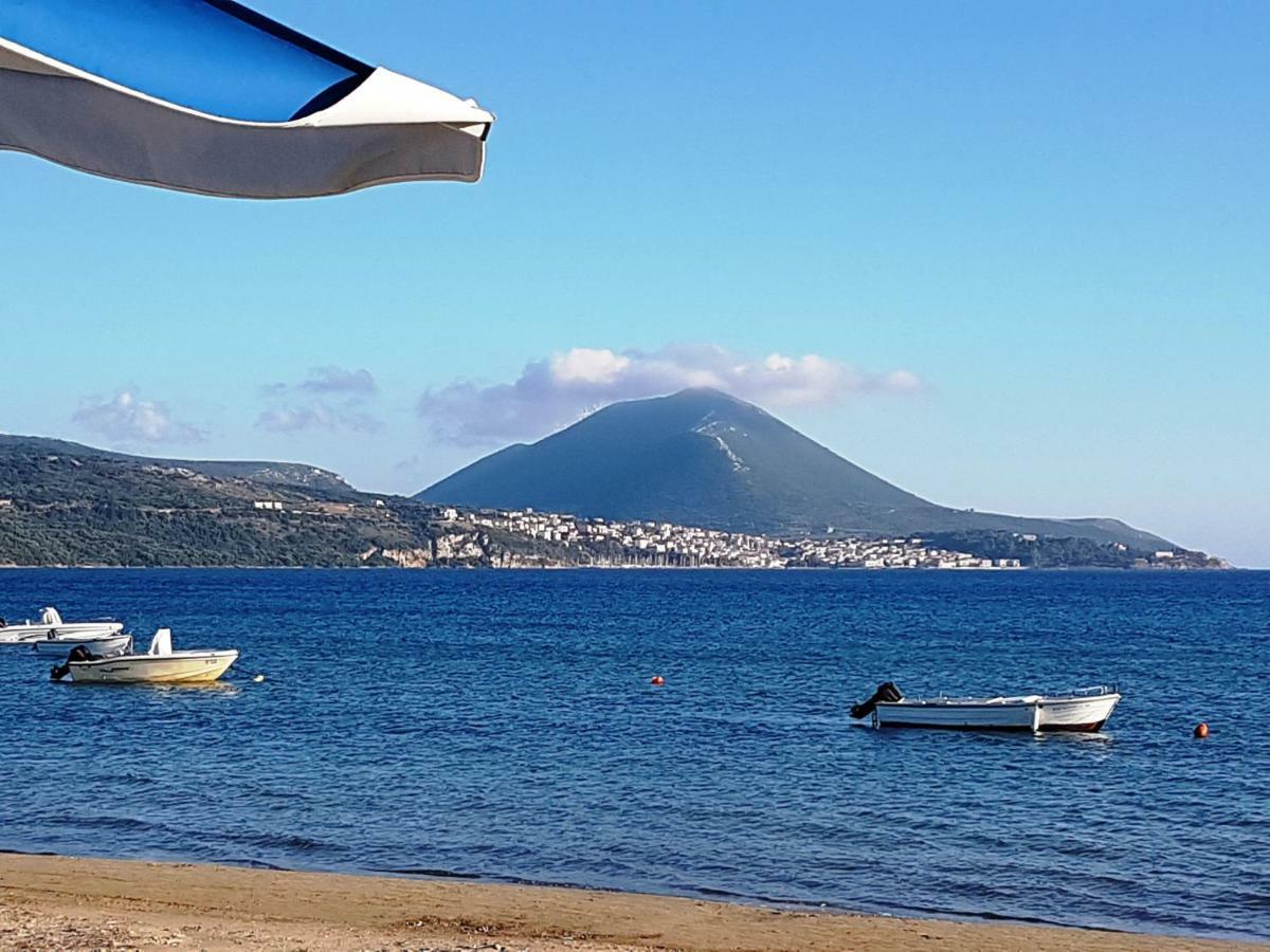 Villa Finiki Messinia Upstairs エクステリア 写真